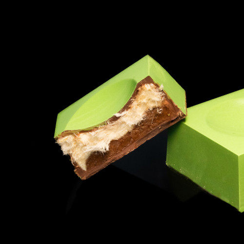 ШЕЛКОВЫЙ ВОСТОК