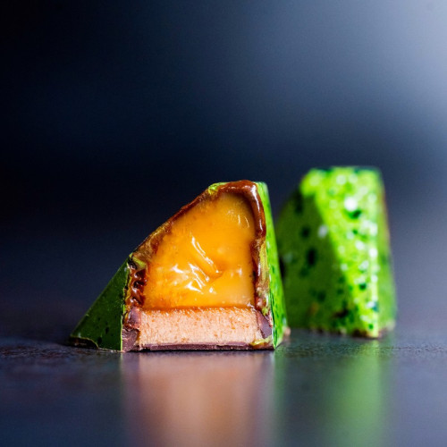 Незламним Та Нескореним