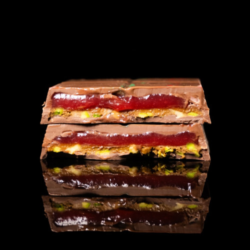 Шоколадна Плитка Bigwan Малина-Фісташка