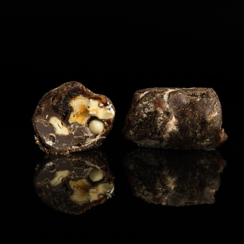 RHYTHM. FROM PLUM TO PRUNE