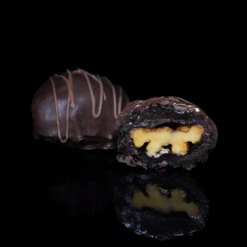 RHYTHM. FROM PLUM TO PRUNE